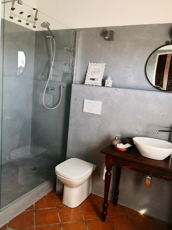 B&B Il Martin Pescatore Bagnolo San Vito Exterior photo