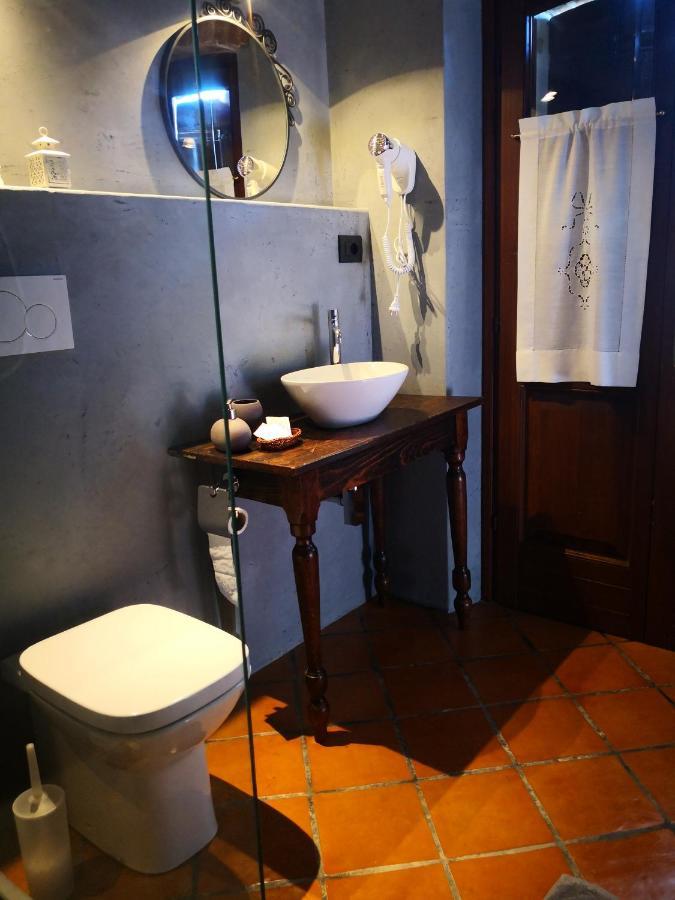 B&B Il Martin Pescatore Bagnolo San Vito Exterior photo