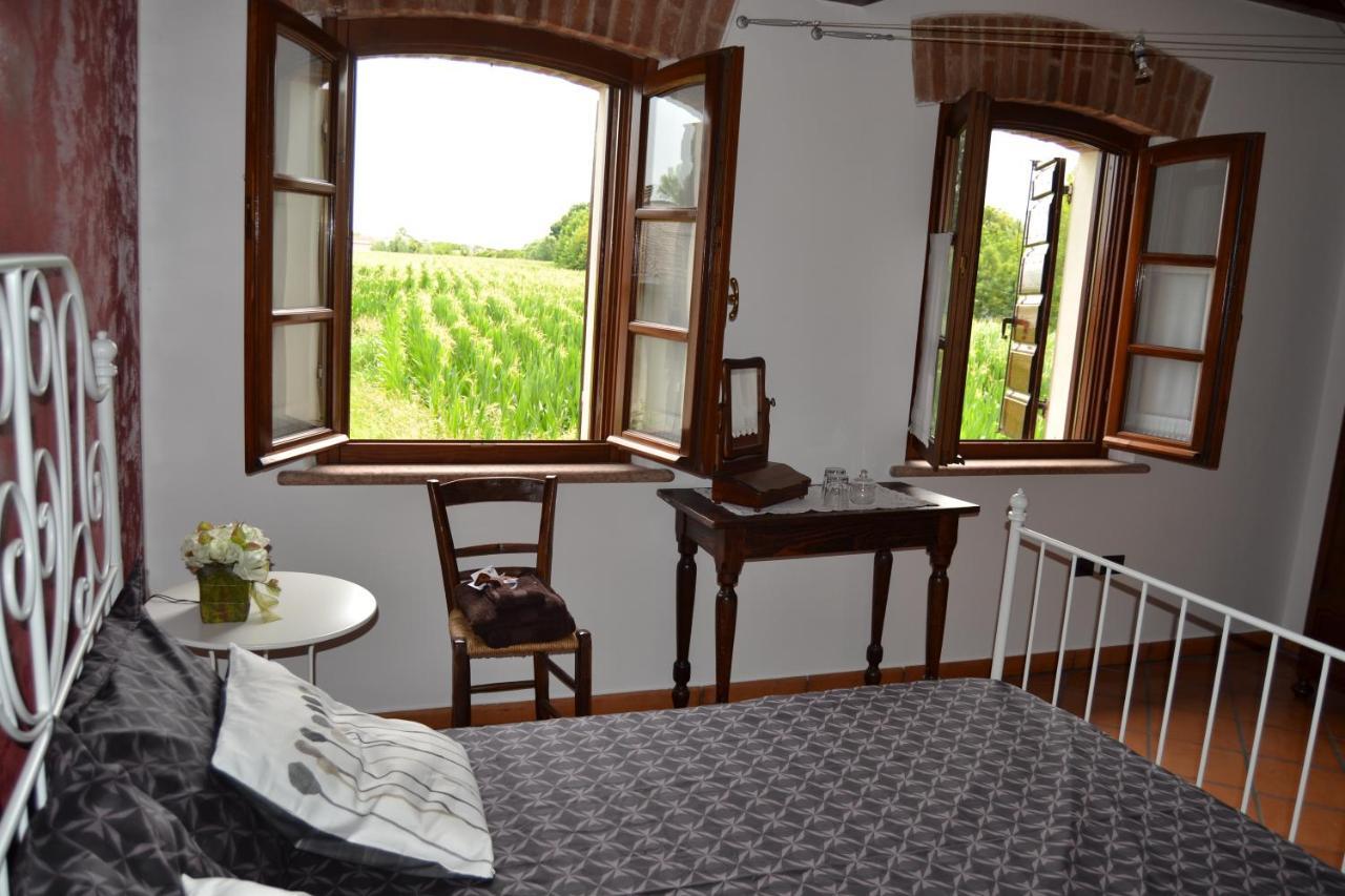 B&B Il Martin Pescatore Bagnolo San Vito Exterior photo